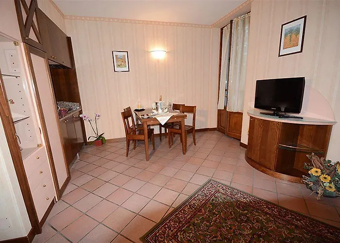 Hotel Grand Palais Excelsior 4*