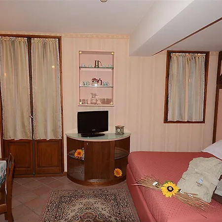 Grand Palais Excelsior ليمون بييمونت