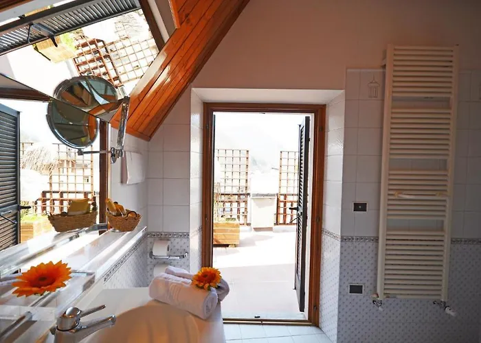 Grand Palais Excelsior ホテル